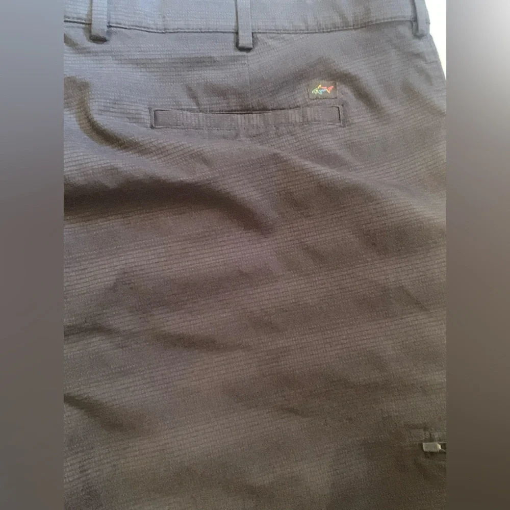 Greg Norman Men’s Black Shorts Size 42x10 Golfing, Fishing, Hiking
